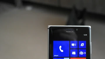 Lumia McLaren porównana z iPhone 6