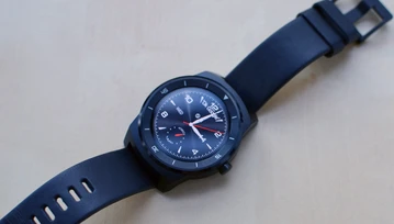 Test LG G Watcha R z Androidem Wear. Wreszcie smartwatch, który jest też zegarkiem