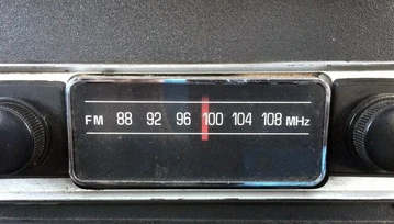 Radio FM ma się dobrze, każdego dnia słucha go w Polsce 22,37 mln osób przez 4 i pół godziny