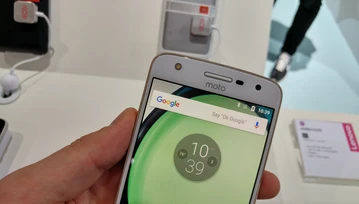 Moto Z Play robi świetne wrażenie, ale te moduły…