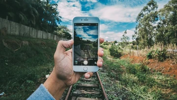 YOSO zamienia smartfon w analogowy aparat fotograficzny. Koniec z pstrykaniem zdjęć bez opamiętania