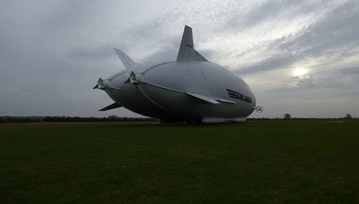 Rozbił się Airlander 10. Największy statek powietrzny świata złamał się na pół