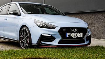 Hyundai i30 N Performance – test na torze. Mocny i skuteczny hot hatch