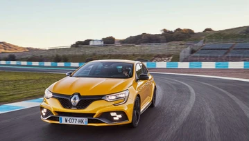 Nowe Renault Megane RS: nowoczesny hot hatch z legendarnymi korzeniami!