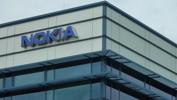 Takiego telefonu jeszcze na rynku nie było. Pierwsza może być Nokia