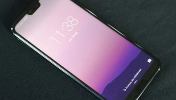 Honor 10, czyli tani Huawei P20. Czy ma szansę wygryźć większość flagowców?