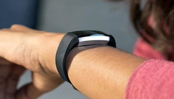 Opaska FitBit Altra HR w świetnej cenie! Dla ćwiczących i nie tylko