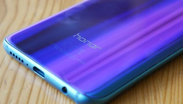 Recenzja Honor 10. Opinia po miesiącu z małym dziełem sztuki