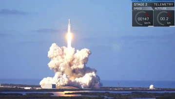 Trzeci lot rakiety SpaceX Falcon Heavy, zobacz jak wygląda lądowanie w podczerwieni