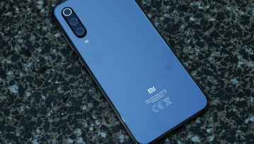 Flagowiec w wersji "odchudzonej". Recenzja Xiaomi Mi 9 SE