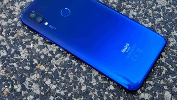 Śliczny budżetowiec, król niskiej półki. Recenzja Redmi 7