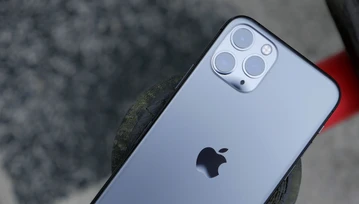 Śmieszne jest to zamieszanie wokół braku ładowarki w pudełku z nowym iPhonem