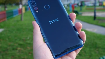 Recenzja HTC Desire 19 Plus. Tak szybko taniejące smartfony to żart