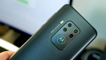 Trochę rozczarowanko. Test Motorola One Zoom