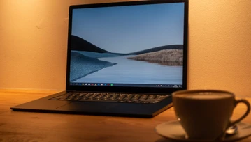 To mój nowy ulubiony laptop. Takiej klawiatury nie ma żaden inny. Recenzja Surface Laptop 3 (15 cali)