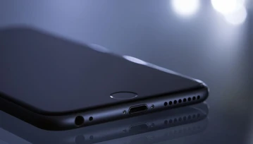 iPhone SE (2020) jeszcze dziś w sklepach? Apple już sprzedaje akcesoria