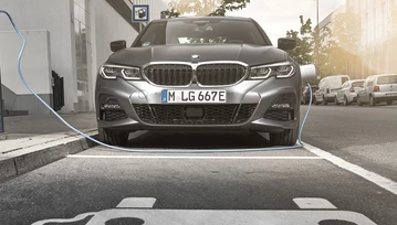 Hybrydy Plug-In i auta elektryczne to jedyna słuszna opcja? BMW: u nas masz wybór