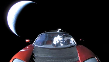 Tesla Roadster Elona Muska w kosmosie: Starman ma teraz NIESAMOWITE widoki