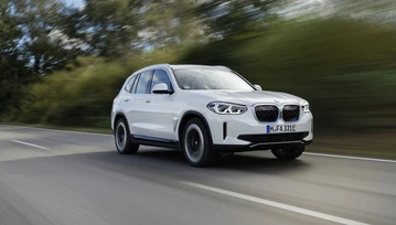 BMW iX3 – wyjątkowo oszczędny elektryczny SUV. Jazda próbna