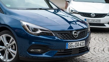 Opel Astra: tylko 3 cylindry (1.2 Turbo i 1.5 diesel). Ale czy to źle? Test zużycia paliwa