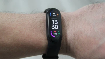 Sprawdziłem płatności opaską Mi Smart Band 6 NFC - to faktycznie działa