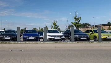 Volkswagen: hybrydy Plug-In pomostem między spalinową, a elektryczną motoryzacją