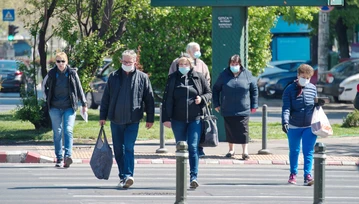 Nowe przepisy nic nie zmieniły? Piesi nadal giną na przejściach