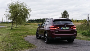 Elektryczne BMW iX3 – rzeczywisty zasięg i test zużycia energii, także na autostradzie