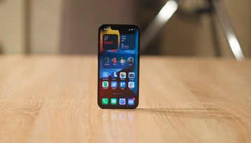 Recenzja iPhone 13 mini (oraz iOS 15) - połowicznie kapitalny smartfon