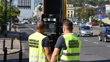 Fotoradary w Polsce w pół roku wystawiły 450 tys. mandatów