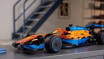 Czy McLaren Formula 1 zmieści się w salonie? Z tym modelem jest to możliwe