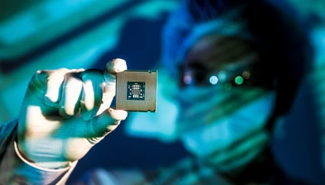 Intel będzie produkował chipy dla MediaTek. Połączenie sił dwóch gigantów