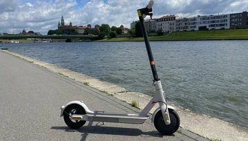 Nie pamiętam już, czym są korki. Xiaomi Mi Electric Scooter 3 to hulajnoga stworzona do miejskich wyzwań