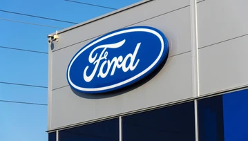 Ford odpuszcza inwestycje w elektryki i zarabia krocie