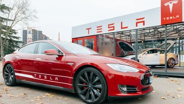 Tesla przestała się sprzedawać? Duże obniżki cen, także w Polsce