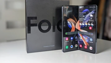 Galaxy Z Fold4. Twój cały, bezpieczny biznes w kieszeni