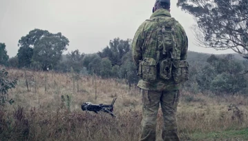 W Australii testują kierowanie robotami-psami przy pomocy „telepatii”