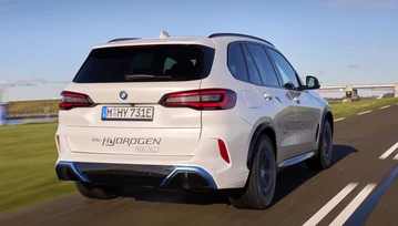 Wodorowe BMW iX5 Hydrogen – auto elektryczne z ogniwami paliwowymi. Test