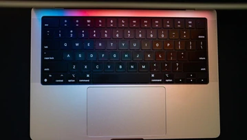 MacBook Pro M4 z ważną aktualizacją. Warto na niego poczekać!