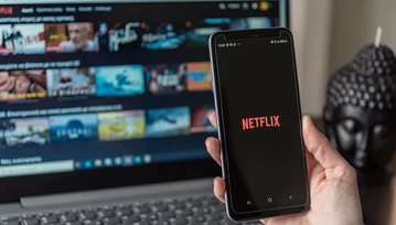 Netflix za darmo na rok w Orange i Play - gdzie bardziej się opłaca?