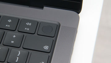 Nowy MacBook Pro zmiecie konkurencję. Ta funkcja to as w rękawie