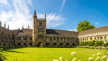 Oxford wybrał słowo roku. W Polsce to jeden z faworytów