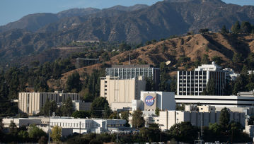 Pożary w Los Angeles mogą zagrozić Jet Propulsion Lab. Obiekt zamknięto