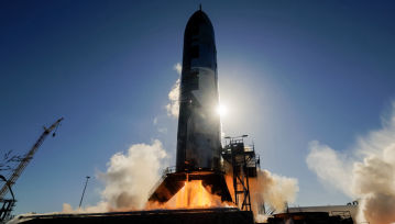 Musk odkrywa karty SpaceX. Wiemy kiedy test najpotężniejszej rakiety w historii