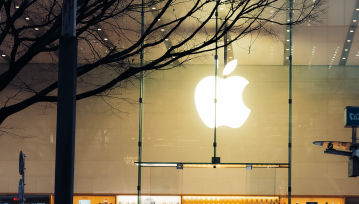 Apple chce być z nami wszędzie i zawsze, ale mają na to inny sposób niż zwykle