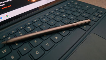 Lenovo Yoga Tab Plus: czy tablet z Androidem może być "do pracy"?