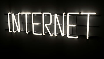 Internet w Polsce rozpędził się na dobre. UKE zdradza jak bardzo