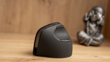 Recenzja Razer Pro Click V2 Vertical Edition. Nowy król myszy pionowych?