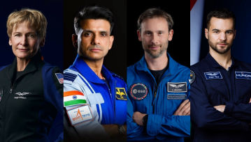 Crew Dragon: Zobacz, co kryje kapsuła SpaceX, którą Uznański poleciał w kosmos