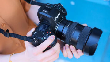 Ten obiektyw stawia kropkę nad i. Użytkownicy Sony rozpieszczani jak nikt